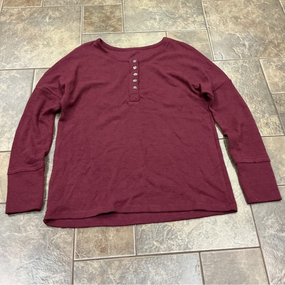 💰Bundle and save💰 Dark Burgundy Long Sleeve Henley Top